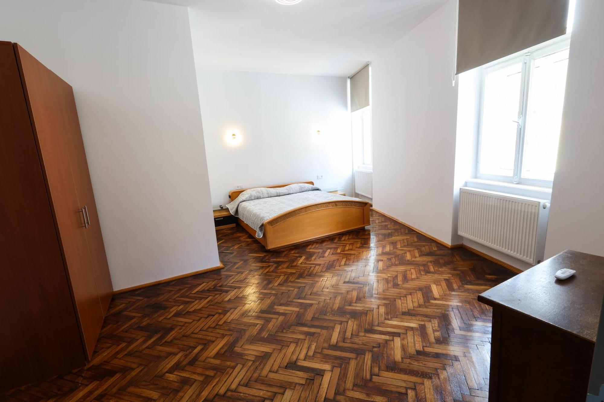 Floasiu Residence Guesthouse Sibiu Bagian luar foto